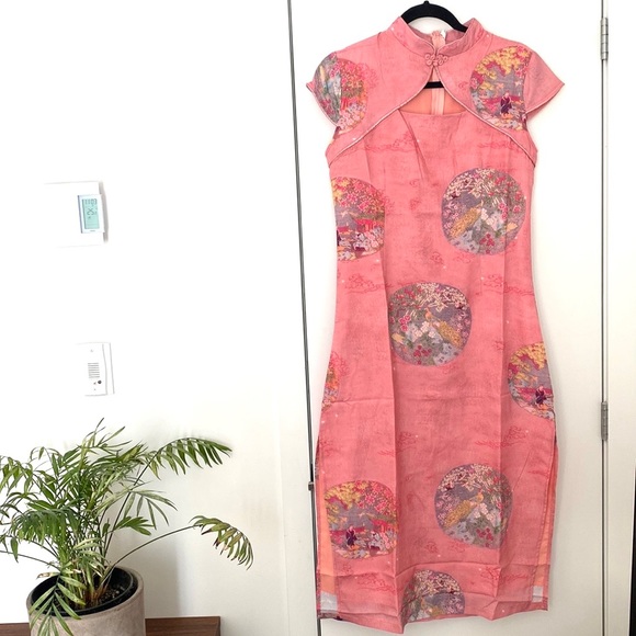 Source Unknown Dresses & Skirts - NWT - Cute Pink Pattern Maxi Quipao / Cheongsam Dress - Size M